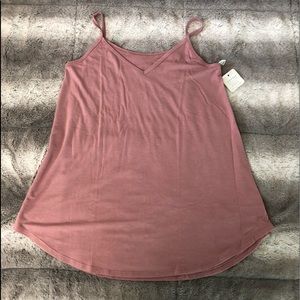 Versatile Strap Tank Top Lrg